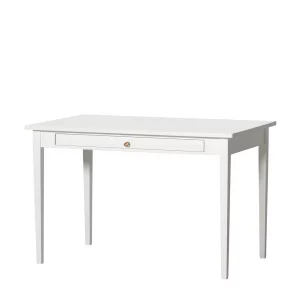 Mesa de madera blanca con cajones